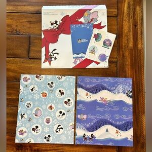 Disney Passholder Christmas holiday wrapping paper & gift tags D23
